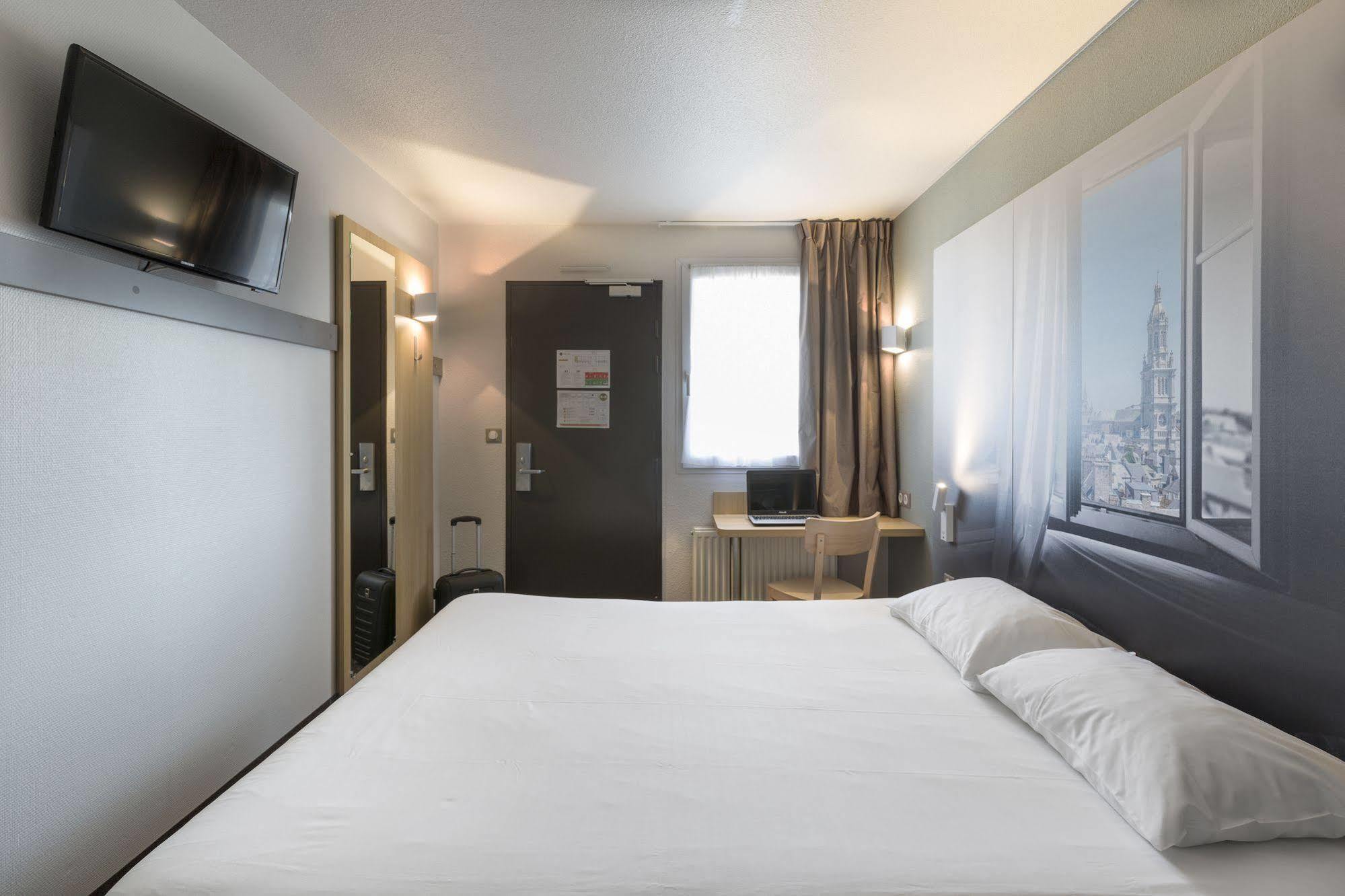 B&B Hotel Grenoble Universite 1 Gières Buitenkant foto